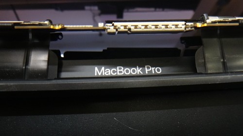 Genuine Apple Macbook Pro A2251 13" LCD Screen Assembly (Space Gray) Grade A - Bild 5 von 5