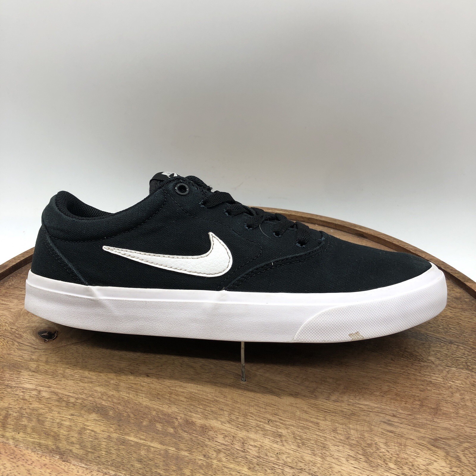 Overtuiging ramp kosten Rád vás poznávám Myslet si narození nike sb charge canvas black  Nestejnoměrnost přidělení vklad