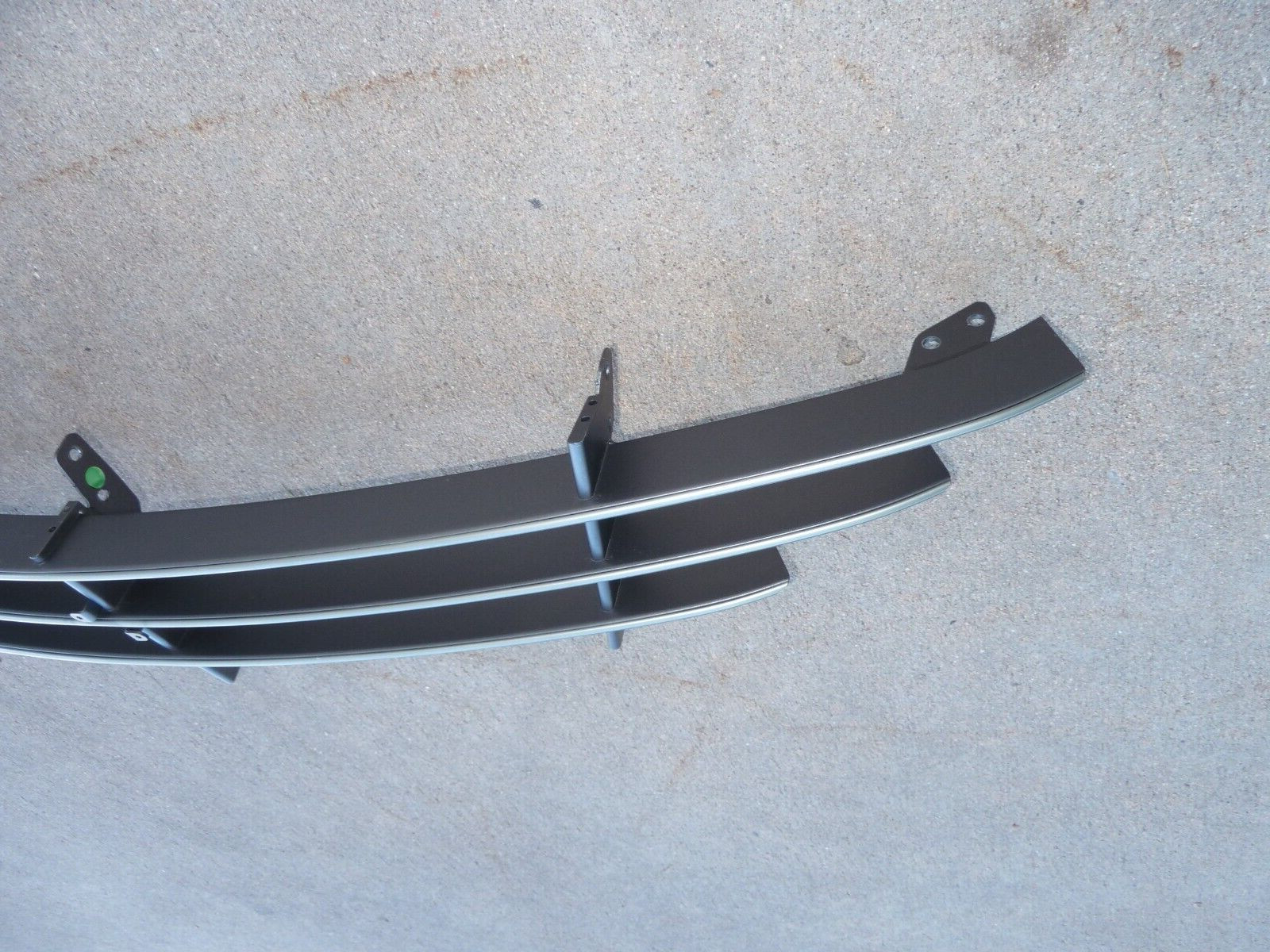 15-18 Ferrari California OEM Front Bumper Center GRILLE DAMAGED ASSEMBLY SCREEN