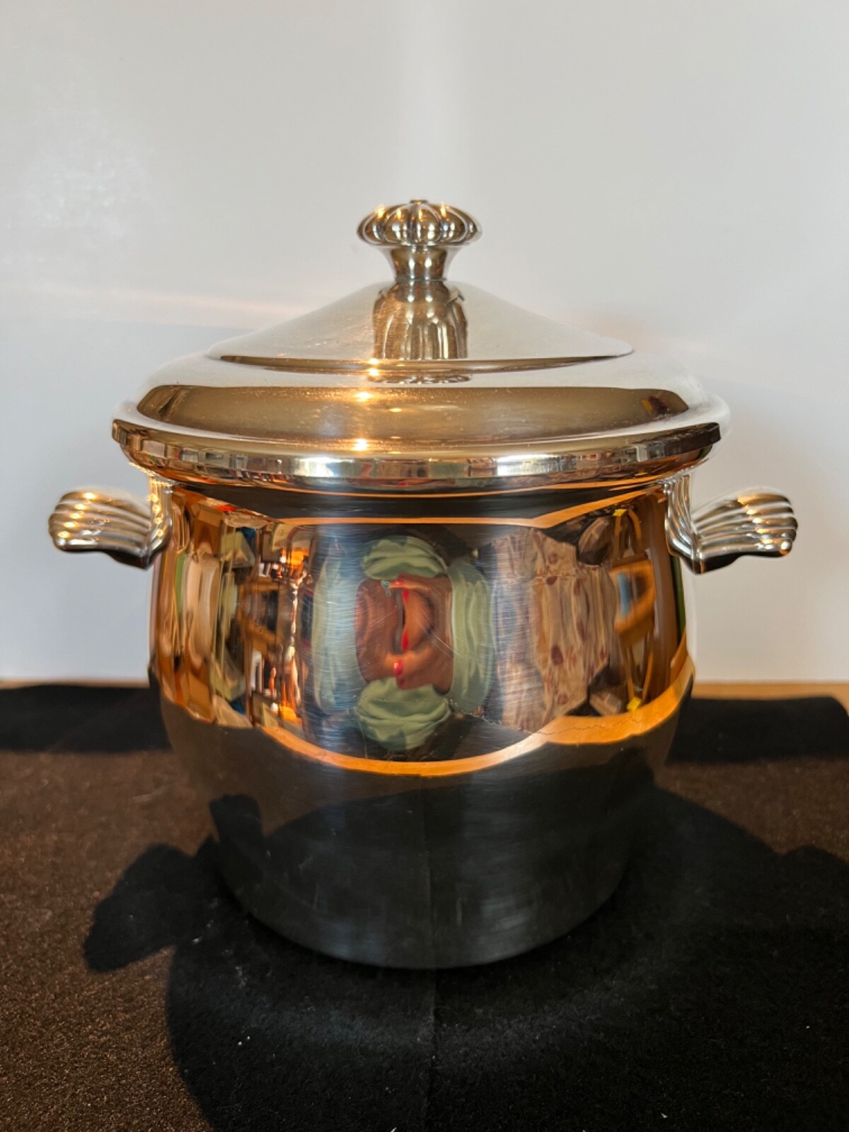 Vintage Wm Rogers Paul Revere  Silver Plated Ice Bucket With Ornate Handle Glass