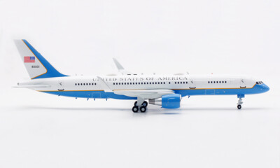 1:200 InFlight U.S. Air Force BOEING 757-200( C-32A ) Airplane