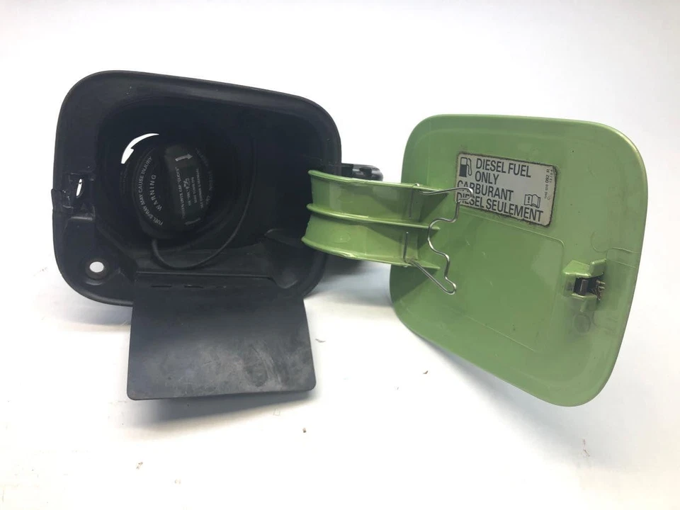 Volkswagen Beetle 1998-2005 nuevo *diesel* puerta del tanque de combustible LG6V verde cibernético Foto 3 de 4