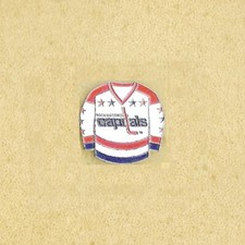 WASHINGTON CAPITALS NHL HOCKEY OFFICIAL OLD AWAY JERSEY PIN