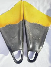 Vintage Churchill Morey Boogie Swim Fins Size Medium