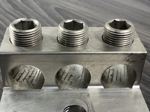 BURNDY K3A36U-2N Aluminum Universal Terminal 3-Connector 2-Hole PN-391120 - USA - Picture 3 of 8