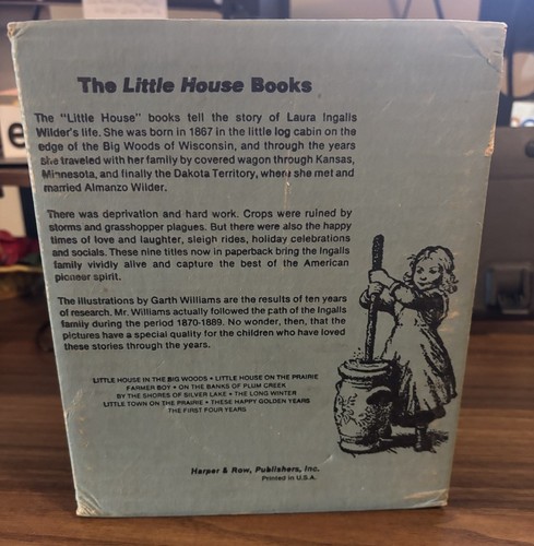 The Complete Set of Laura Ingalls Wilder's Little House Books Paperback 1971 - Picture 3 of 17