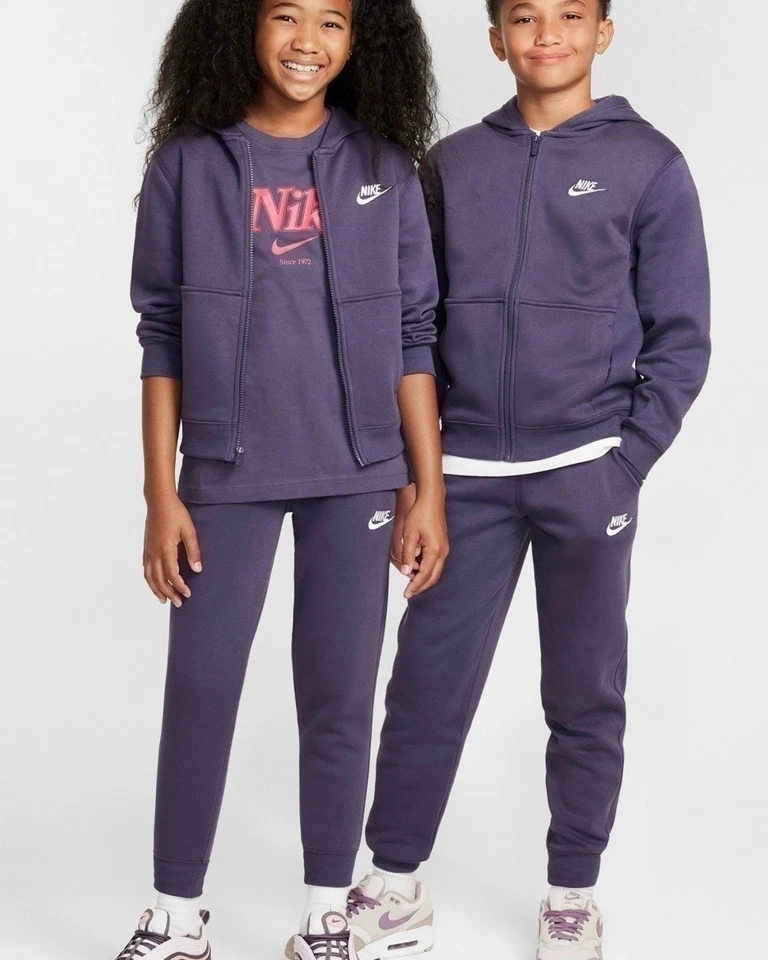  Tuta Intera Completa Tracksuit Ragazzi Unisex Nike K Club Fleece FZ HD Viola 