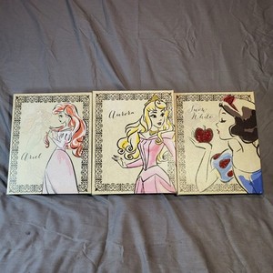 Disney 8"x10"lot of 3 Prints Aurora, Ariel, Snow White