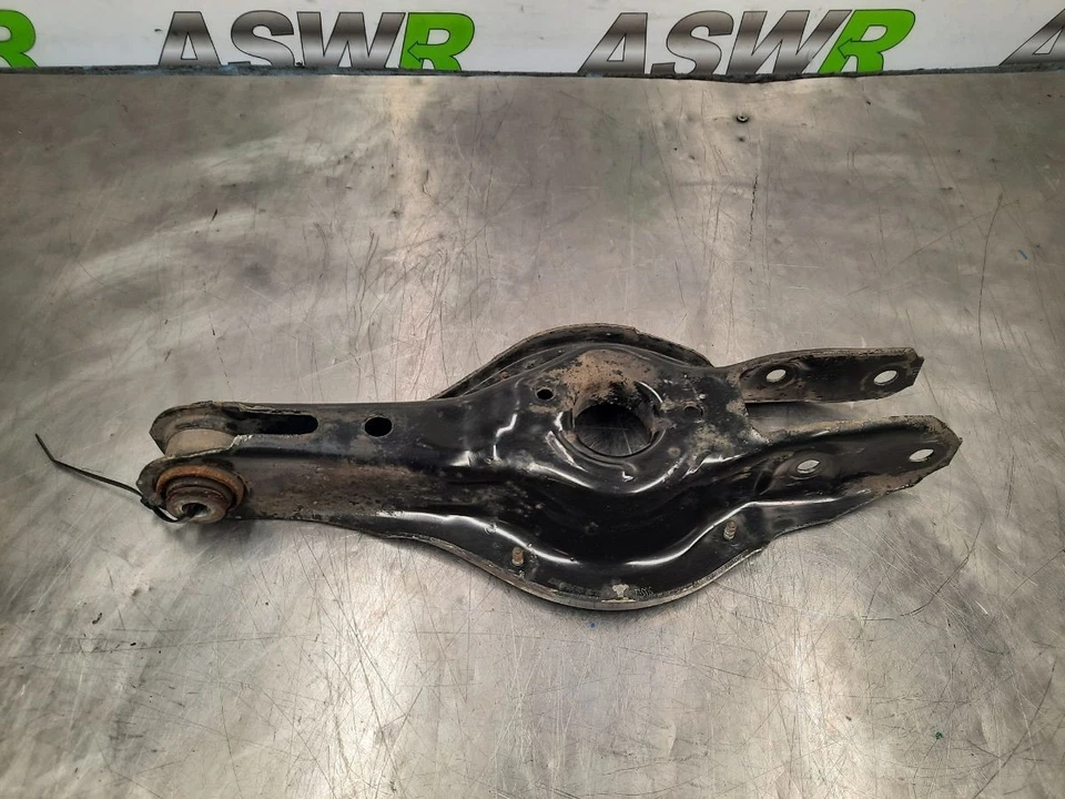 BMW 1 2 SERIES F20 F22 O/S Drivers Side Rear Suspension Arms Bundle 33326792544 - Image 4 of 4