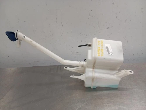 85310F4040 Serbatoio Liquido Tergicristalli per TOYOTA C-HR (X10) 2023 933966 - Foto 1 di 10