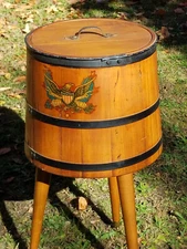 VINTAGE COLONIAL ROUND WOODEN BANDED SEWING BOX STAND WITH LID 26" TALL
