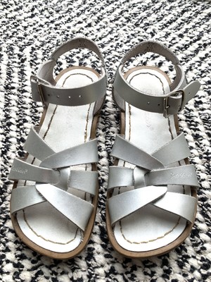 silver sandals size 11