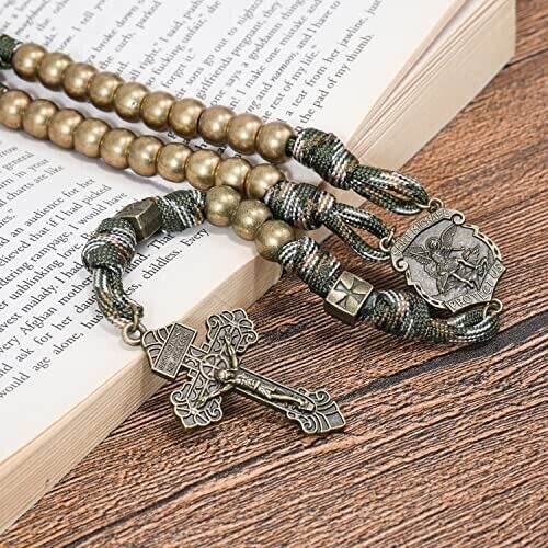 "San Miguel Paracord Rosario Cuentas de Bronce Rosario con Cuerdos Cruz de Jesús 20" - Imagen 3 de 6