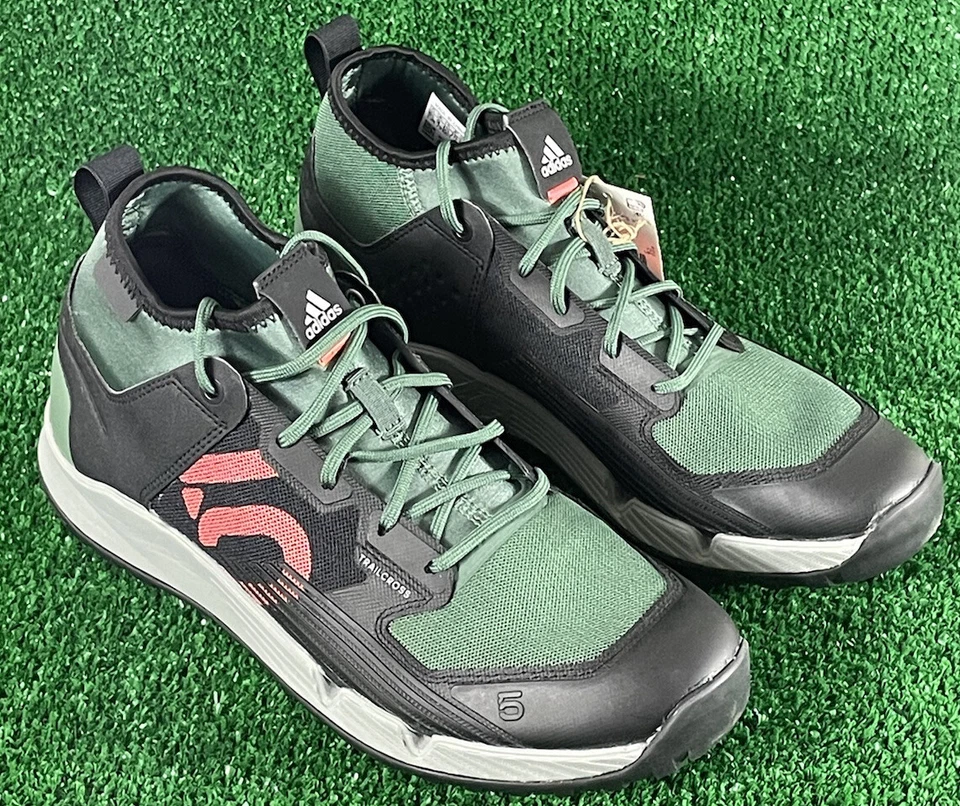 阿迪达斯 Five Ten 女式 Trailcross XT 平底远足鞋绿色氧化物 10.5 码 — 第 2/4 张图片