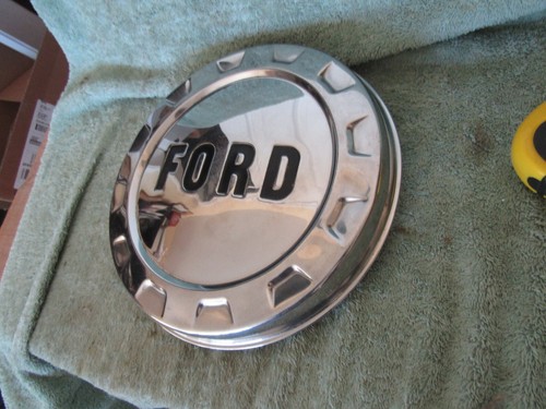 1 only 1961–62-63 Ford truck dog dish hubcap F100 Coke bottle style C1TZ-1130-SS - Picture 2 of 9