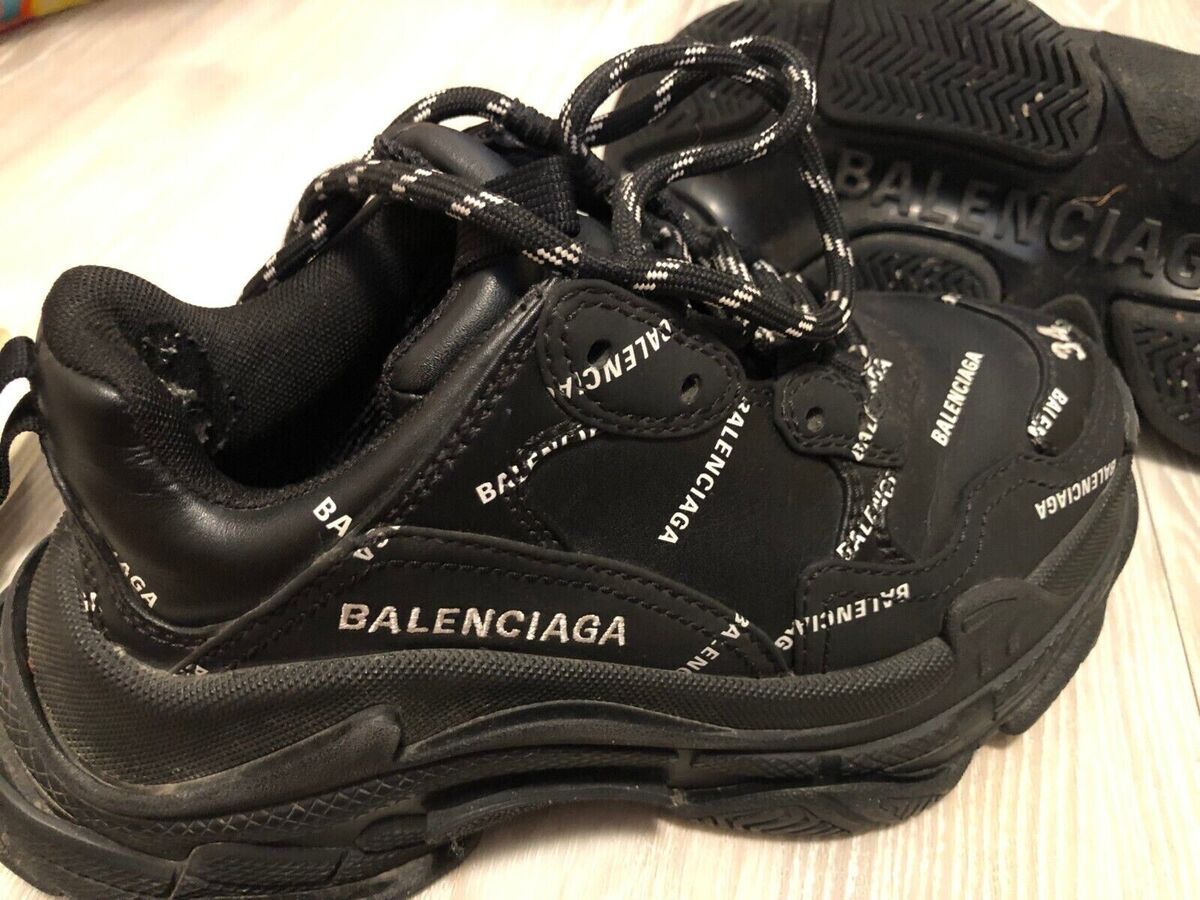 Balenciaga Women's Triple S Sneaker Allover Logo - Size 34 Balenciaga Women's Triple S Sneaker Allover Logo - Size 34