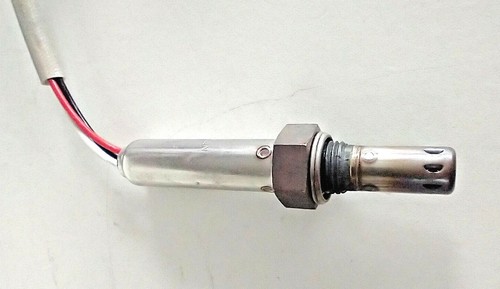 Oxygen Sensor Direct Fit 3-Wire Downstream/Upstream BECK/ARNLEY NTK 156-3040 - Picture 4 of 8
