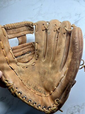 Wilson RARE NYLON STITCHED SOFTBALL Glove A9820 11 DUAL HINGE