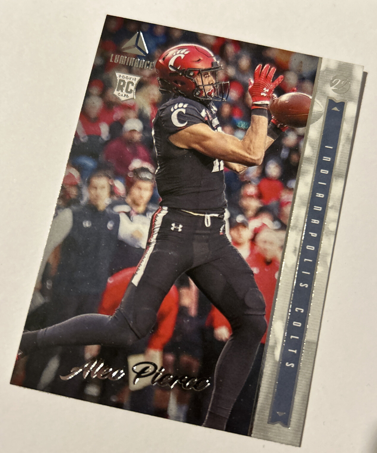 2022 Panini Luminance Alec Pierce RC Indianapolis Colts #124 Cincinnati