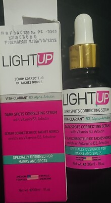 LIGHTUP Dark Spot Correcting  Serum With Vitamin Enrich Vitamin B3 -Arbutin