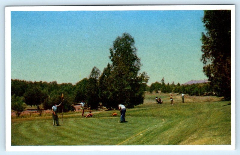 GILMAN HOT SPRINGS, California CA ~ Golfers 9 HOLE GOLF COURSE c1960s Postcard