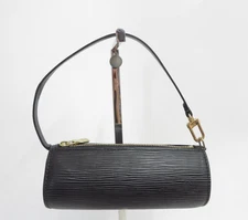 Authentic Louis Vuitton Pouch for Epi Soufflot  F#47762