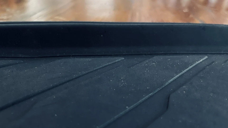 Genuine Subaru Outback - Liberty And Legacy Rubber Floor Mats Set Of 5 2015-2021 - image 4 of 4