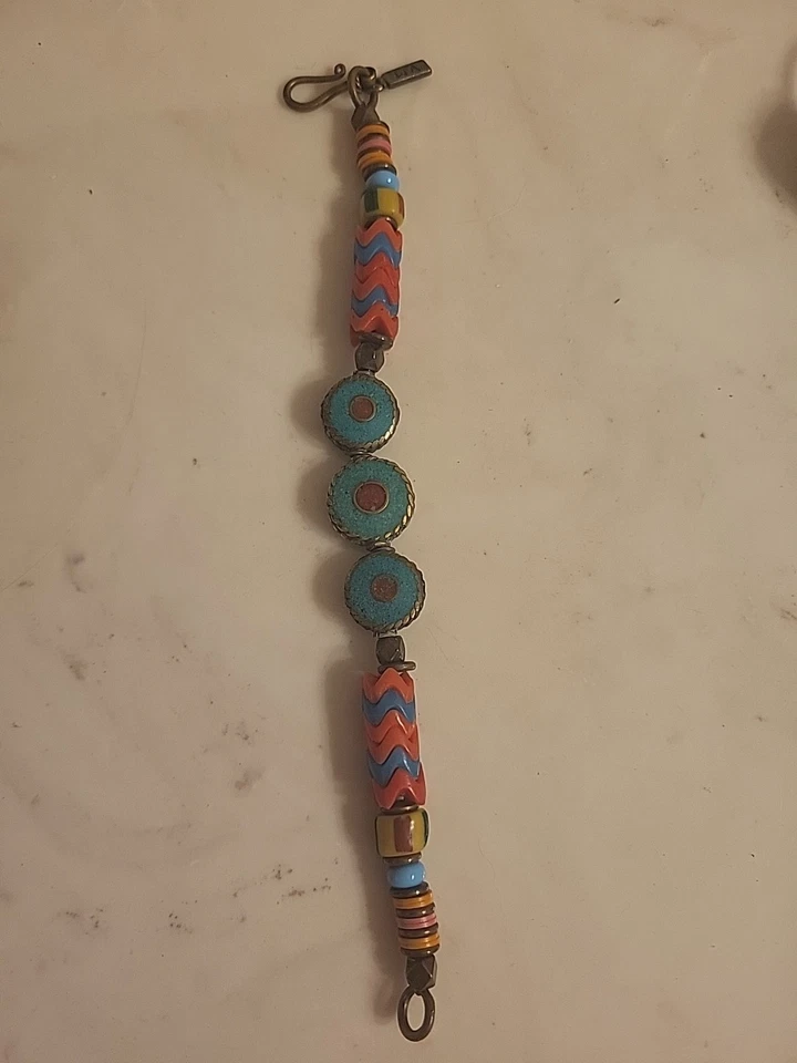 3 pulseras y pendientes Vanessa Mooney Foto 2 de 4