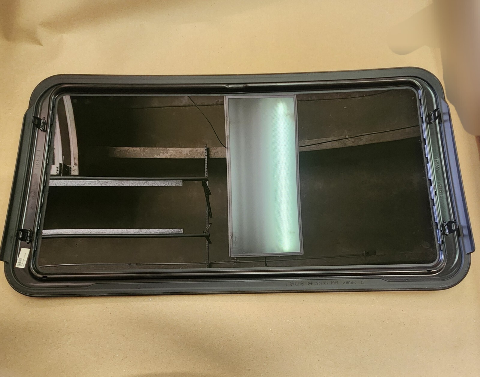 2014-2019 MASERATI GHIBLI   SUNROOF GLASS OEM 673009009