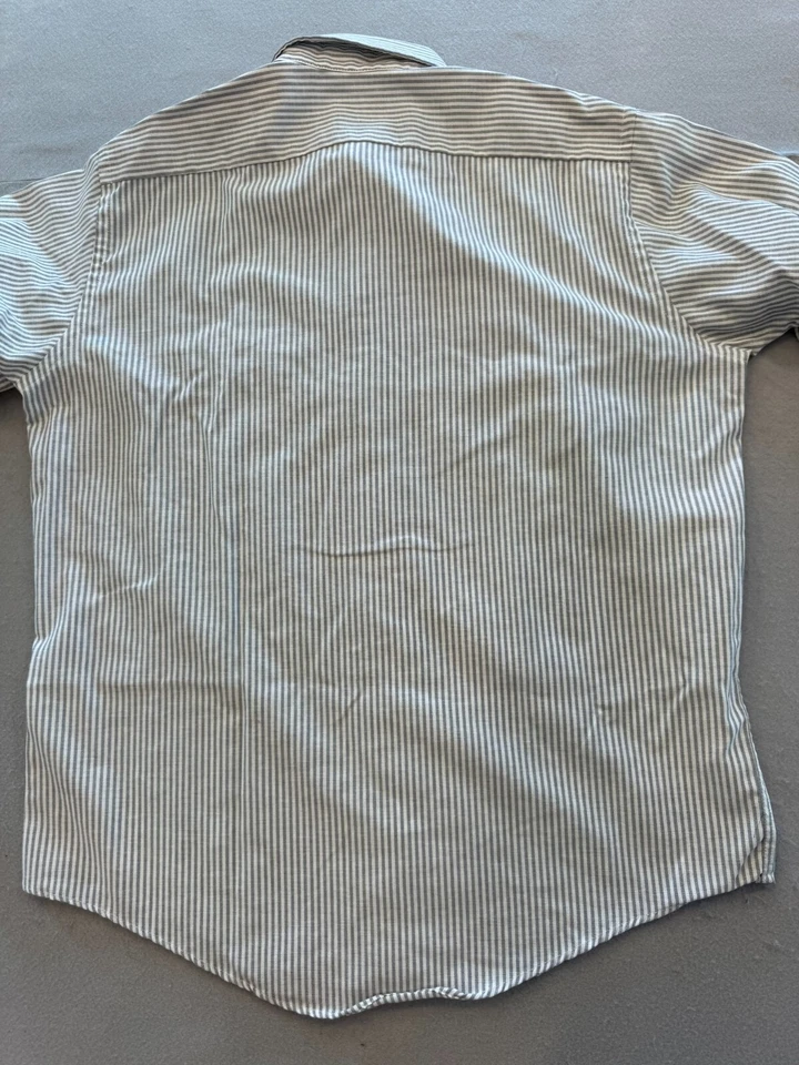 Camisa John Henry Abotonada Para Hombre 34/35 Ajuste Regular Gris Rayas Cuello 16.5" Foto 4 de 4