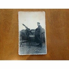 MILITARY PHOTOGRAPH II GM GERMAN ARMY MACHINE GUNNER RARE