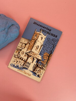 Discovering Churches by John Harries 1972 England Great Britain Travel Guide PB