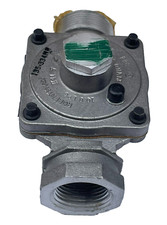 Robertshaw- 4080-010 -Pressure Regulator 3/4" FPT Outlet 1-3/8"