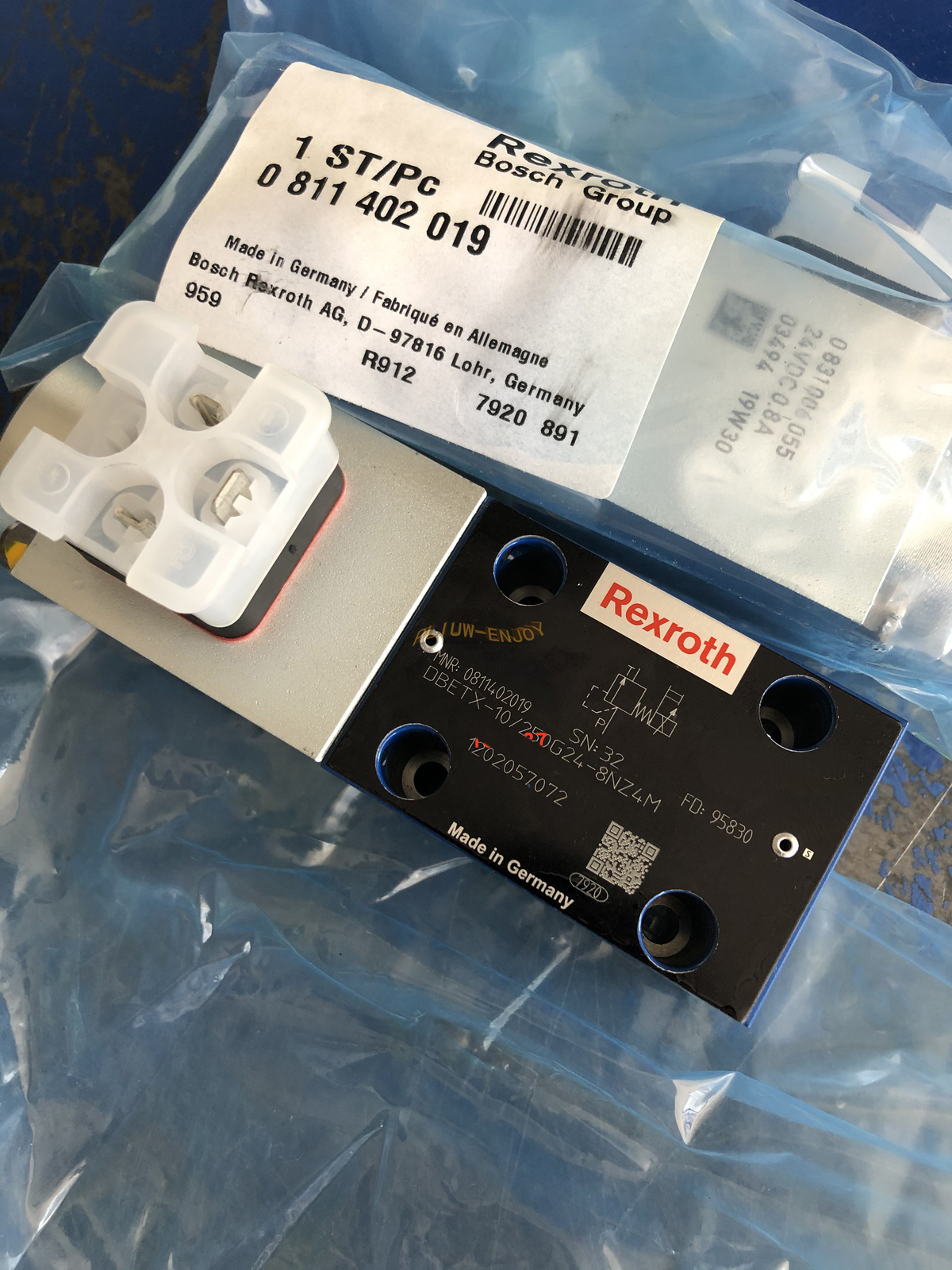 1x NEW DBETX-10/250G24-8NZ4M REXROTH VALVE 0811402019