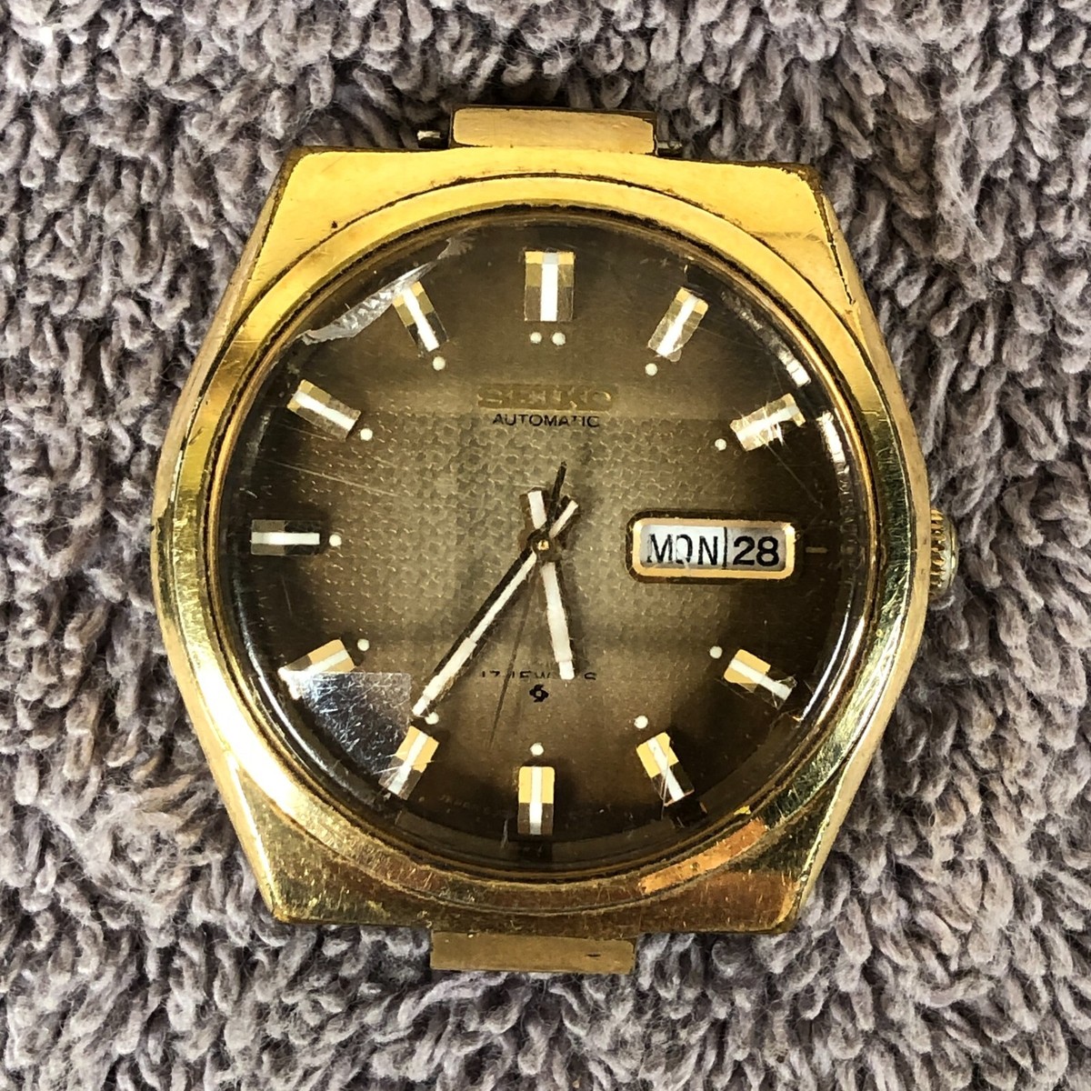 Vintage Seiko Men 6039-8049 17 Jewels Automatic 37mm Watch No Band