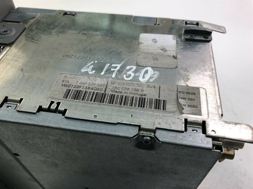 U1730 VW CD Radio Contrôle 1K0035186R [PIN/CODE Non Inclus] - Photo 3/4