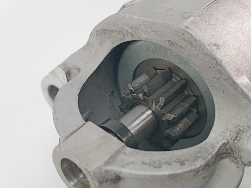 570531114 halter anlasser für RENAULT MEGANE II BERLINA 3P 2002 2263371 - Bild 2 von 8