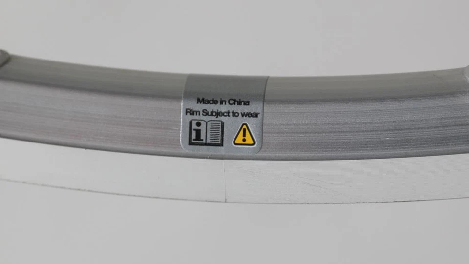 2 QTY Mavic Aksium Race 20 H Road Bike Rims 700c Double Walled Aluminum New Blem - Image 3 of 4