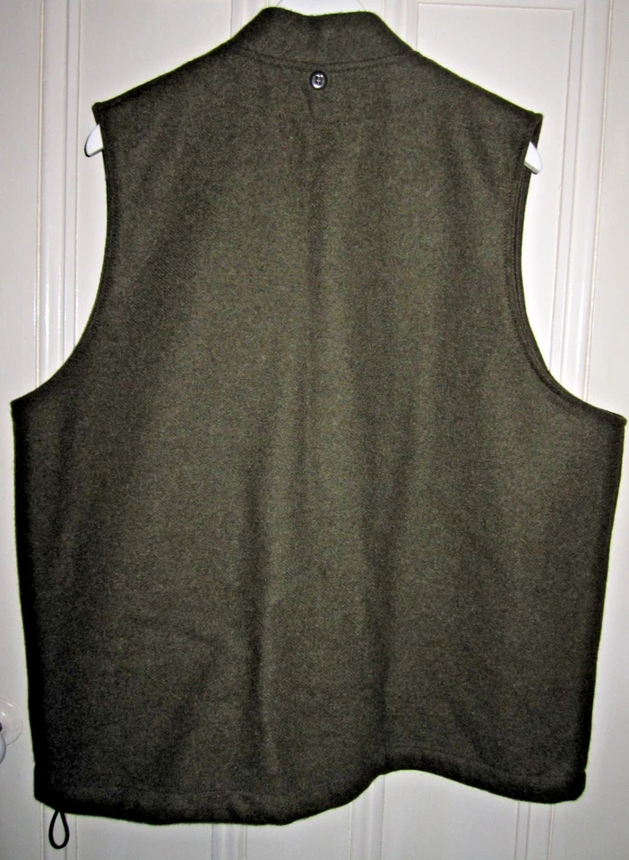 C C Filson Co. Seattle moss green wool full zip vest / jacket liner, men's sz XL - Image 3 of 4