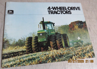 NICE VINTAGE 1980 JOHN DEERE 4 WHEEL DRIVE TRACTORS SALES CATALOG 47pgs NR!