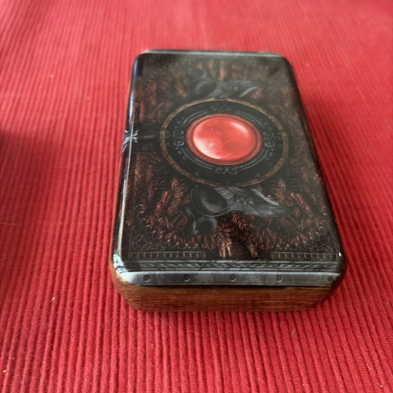 Dungeons And Dragons Deck Of Cards Skull Splitter With Metal Case
