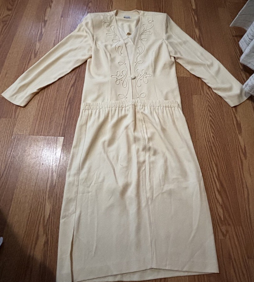 Picture 1 of 15