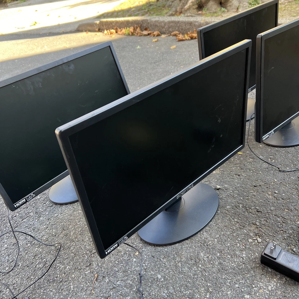 Monitor LED pantalla ancha Sceptre 24 pulgadas ¡LOTE de 4! Compre 3 y obtenga un paquete gratis  Foto 2 de 3