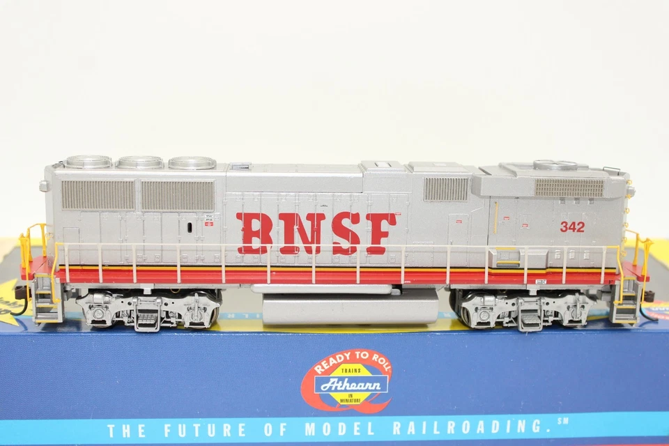 Athearn HO Scale BNSF Warbonnet EMD GP60B Diesel Locomotive #342 DCC Ready - Image 2 of 4