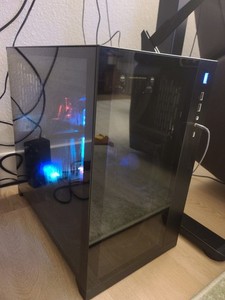 Lian Li PC-O11 Dynamic ATX Full Tower Case