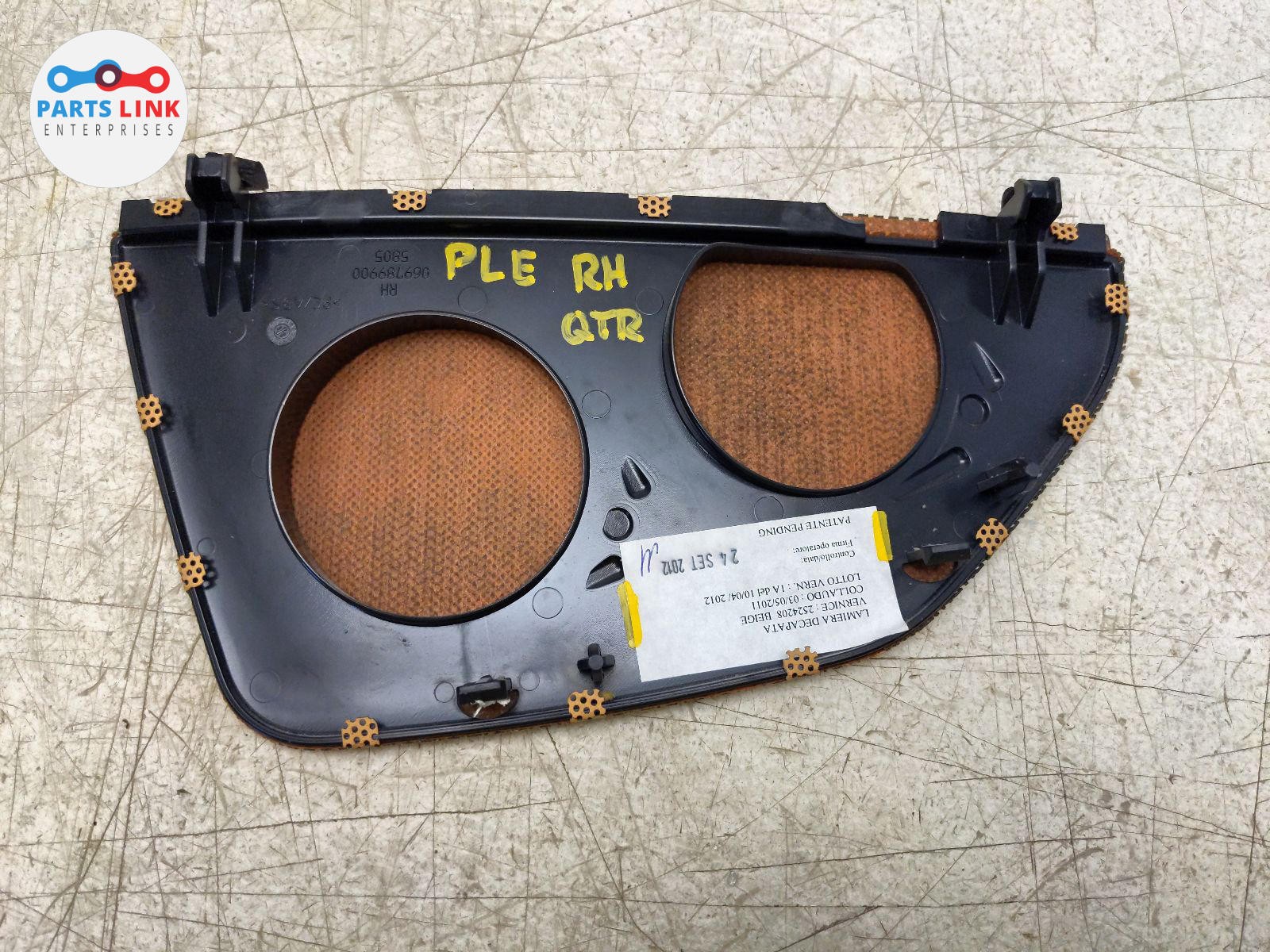 2012-14 FERRARI CALIFORNIA REAR RIGHT SPEAKER MESH TRIM COVER BEZEL GRILLE F149