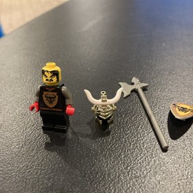 LEGO 4818 castle KNIGHT'S KINGDOM Cedric the BULL Gold chrome Helmet cas046