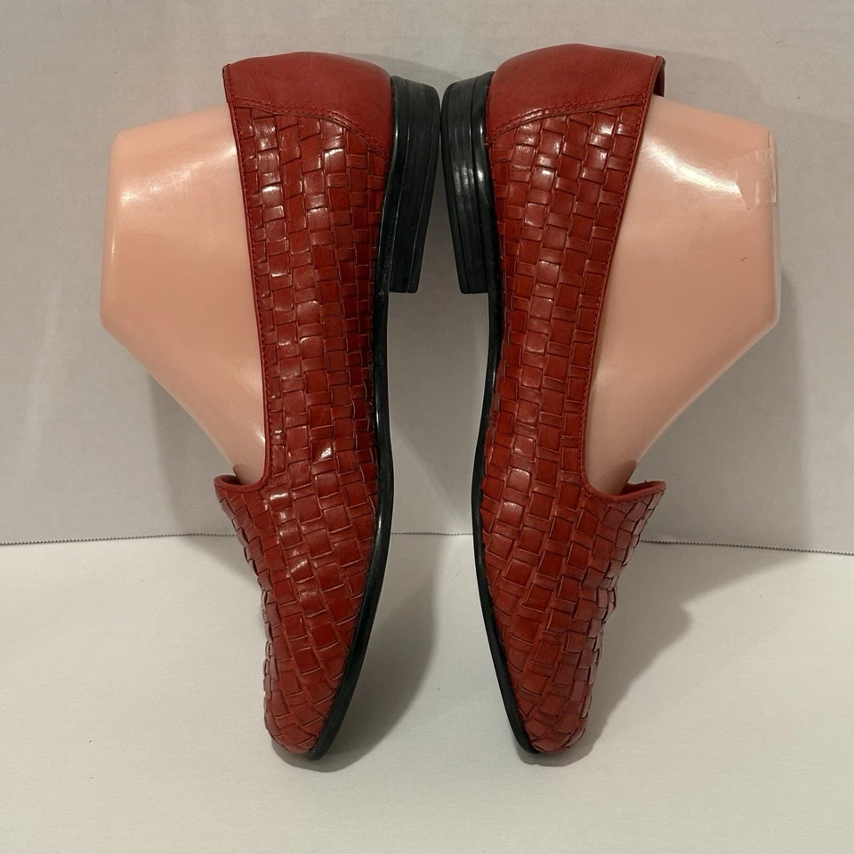 Мокасины Trotters Liz женские плоские 7WW красная кожаная корзина плетеные без шнуровки - Изображение 4 из 4