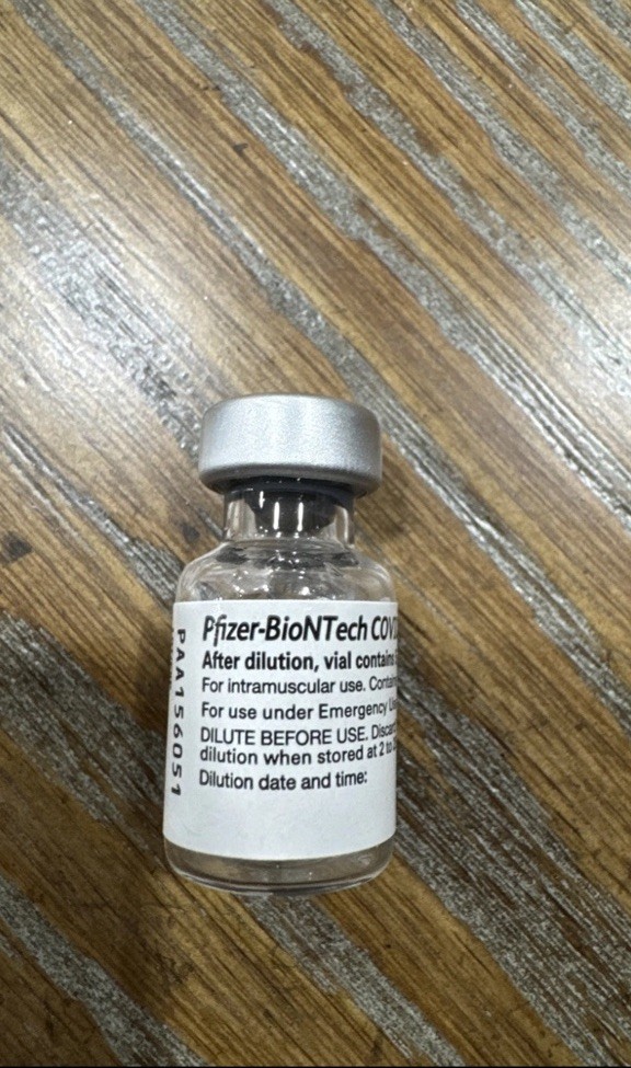 Pfizer BioNTech COVID-19 Vaccine Vial Rare Pandemic Collectible - empty