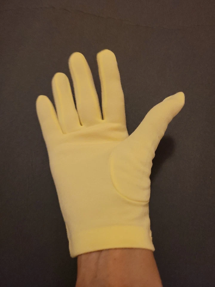 GUANTES DE NAILON AMARILLOS VINTAGE AÑOS 60 Talla 6-6 1/2-7 Longitud de muñeca NUEVOS SIN ETIQUETAS AWNES Foto 2 de 4